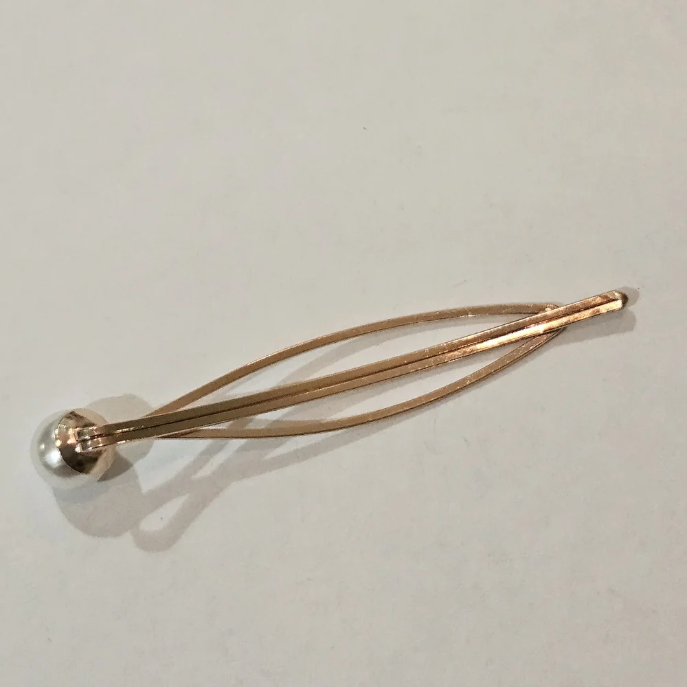 NWT Pearl Accent Hair Clip And Pin Set Wedding Feminine Preppy Avant Garde - Picture 7 of 11